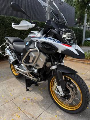 BMW R 1250 GS ADVENTURE PREMIUM BMW R 1250 GS ADVENTURE PREMIUM